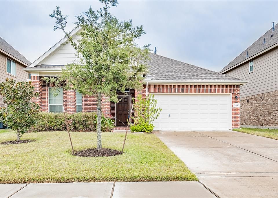 1st image of 3327 Retama Falls Ln