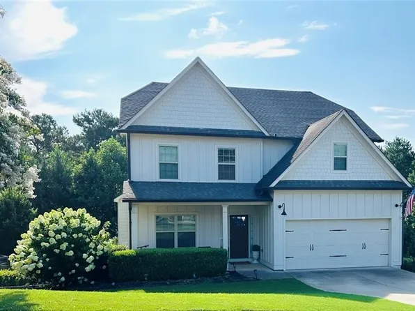 1143 Blankets Creek Dr, Canton, GA 30114