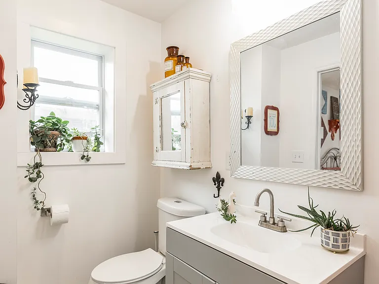 248 Morrison St — Photo 57
