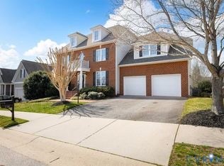 736 Colony Forest Dr, Midlothian, VA 23114