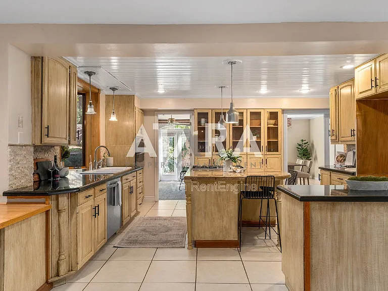 1577 E Tomahawk Dr — Photo 16