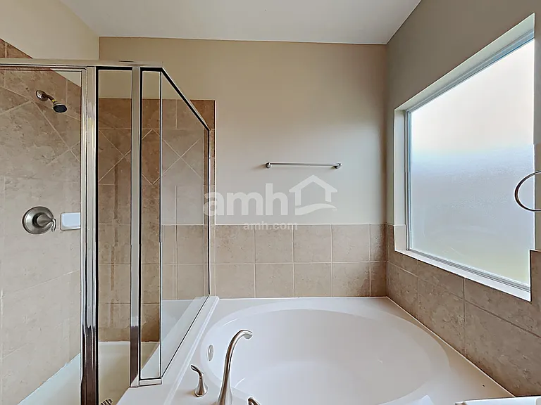 28914 Hidden Lake Ct W — Photo 13