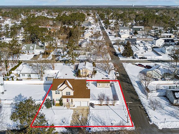3rd image of 941 5th Avenue