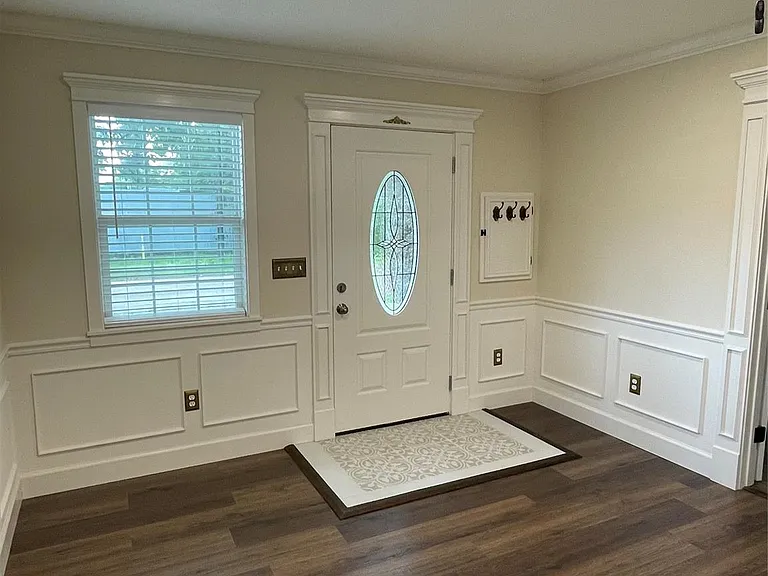 602 N Michigan Ave — Photo 29