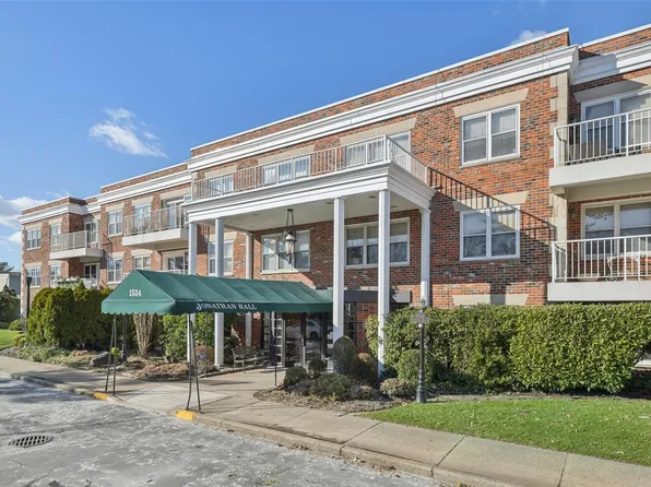 1534 Broadway #217, Hewlett, NY 11557
