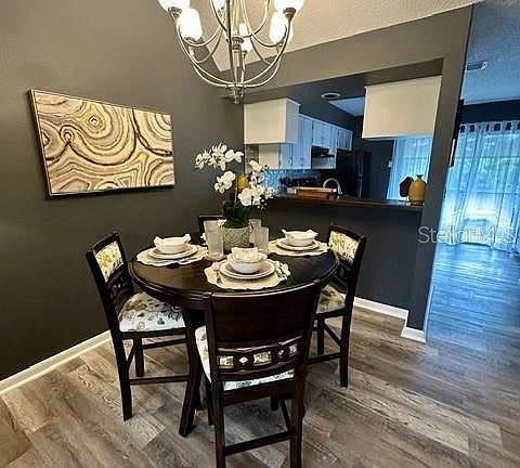4th image of 4833 Myrtle Oak Dr Unit 25