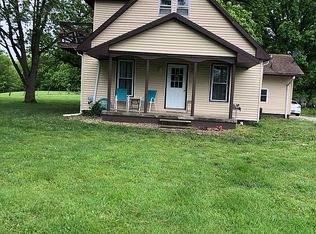 437 Lakecrest Trl, Hillsboro, IL 62049