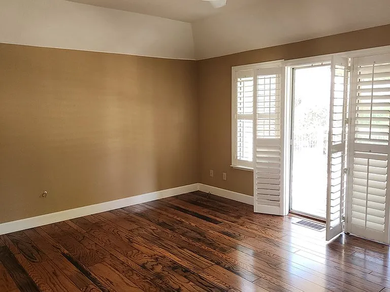 107 Leafy Glade Pl — Photo 9