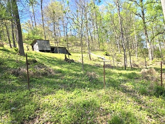 5th image of 2361 Carpenter Run Rd