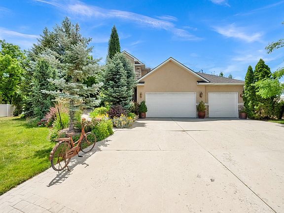 2nd image of 12952 S Croix Cir