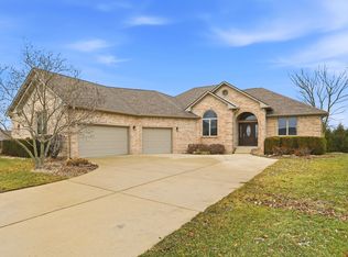 6230 Sampson Ct, Indianapolis, IN 46237