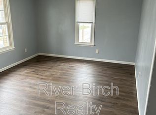 1600 S 6th St #3, Springfield, IL 62703