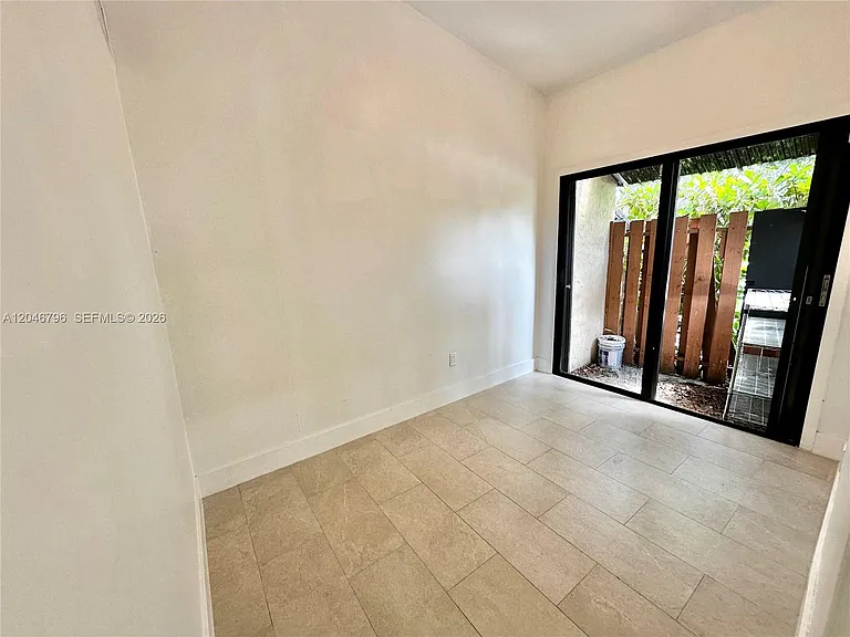4245 S Pine Island Rd #0 — Photo 24