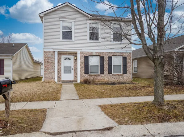 12192 Maize Dr, Noblesville, IN 46060