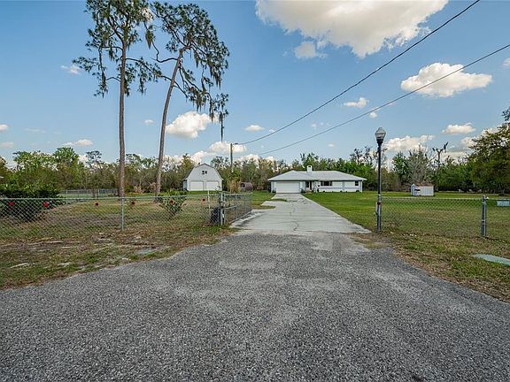 3rd image of 3410 Timberlake Rd N