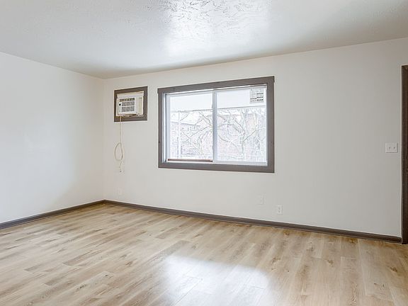 4th image of 1015 N 47th Ave APT 9