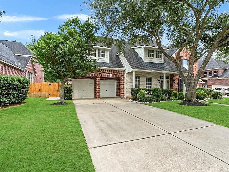 1st image of 22311 Claysprings Ln