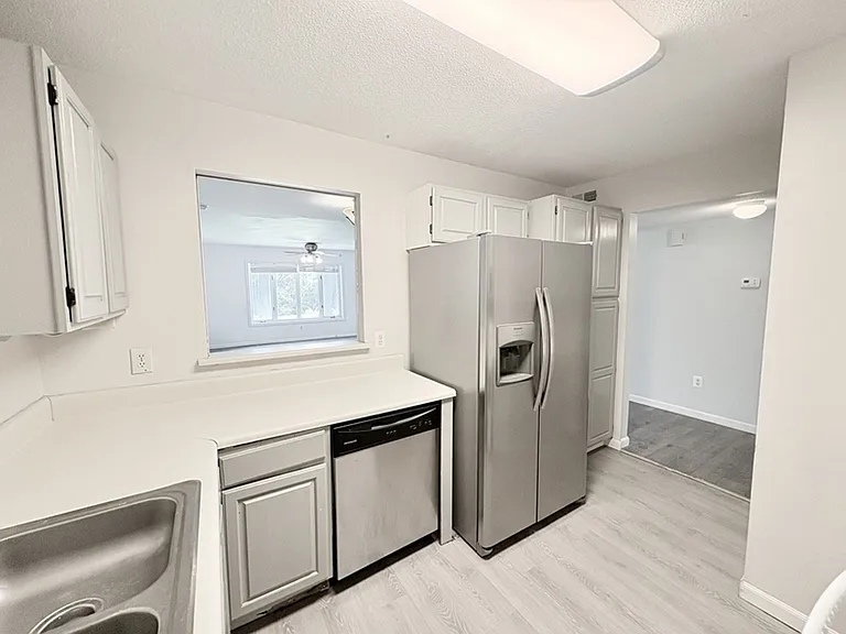 103 Northlake Dr — Photo 8