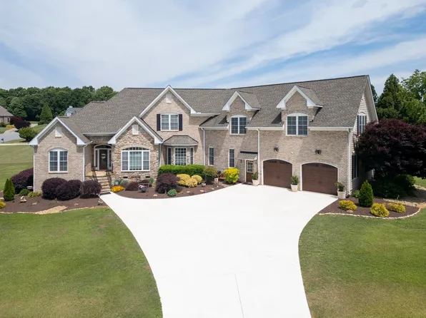 38 Shore Vista Ln, Greer, SC 29651