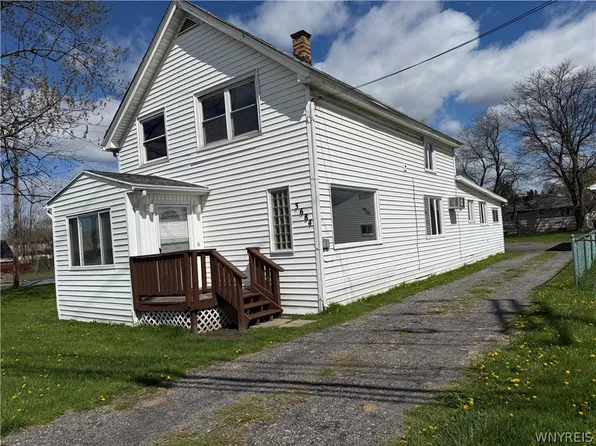 3684 Walden Ave, Lancaster, NY 14086