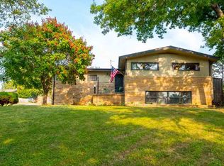 2202 S Rutan Ave, Wichita, KS 67218