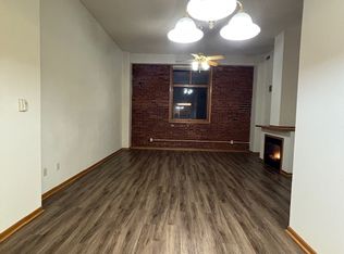 112 5th Ave S #4, La Crosse, WI 54601