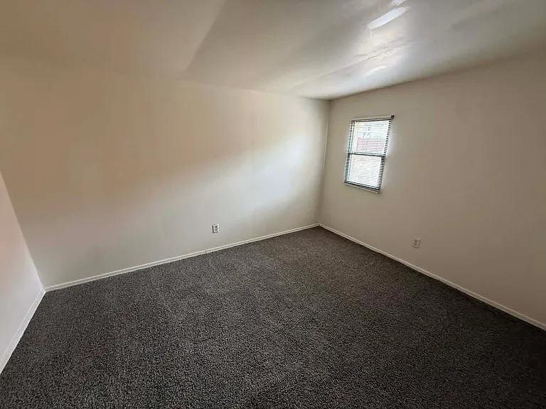 1137 E Adelaide Dr #2 — Photo 11