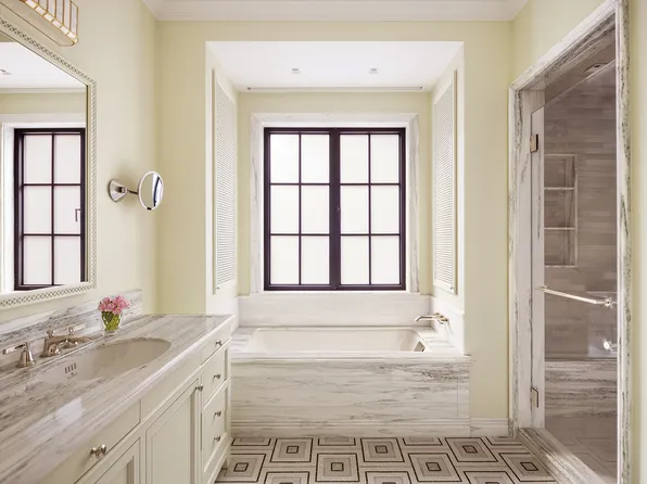 150 East 73rd Street image 15 of 28