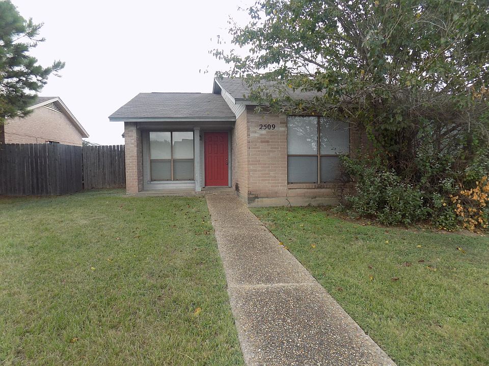 1st image of 2508 Cypress Dr