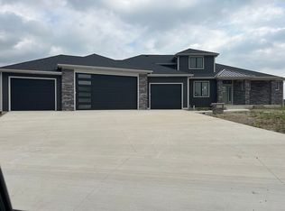 2591 Tigers Trl, Decatur, IN 46733