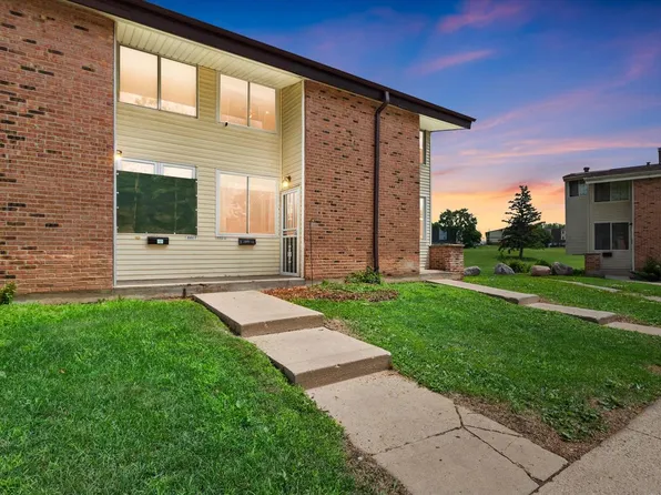 8950 North 95th STREET #G, Milwaukee, WI 53224