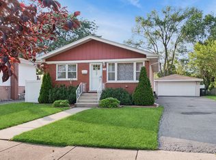 6536 Ridge Dr, Chicago Ridge, IL 60415