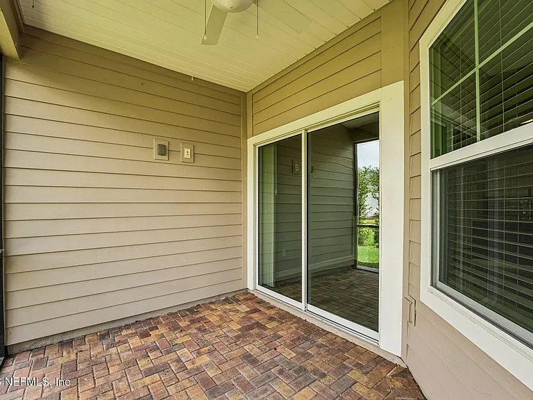 120 Appleton Ct — Photo 34