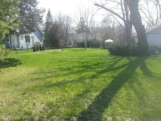 2nd image of 485 Lake St