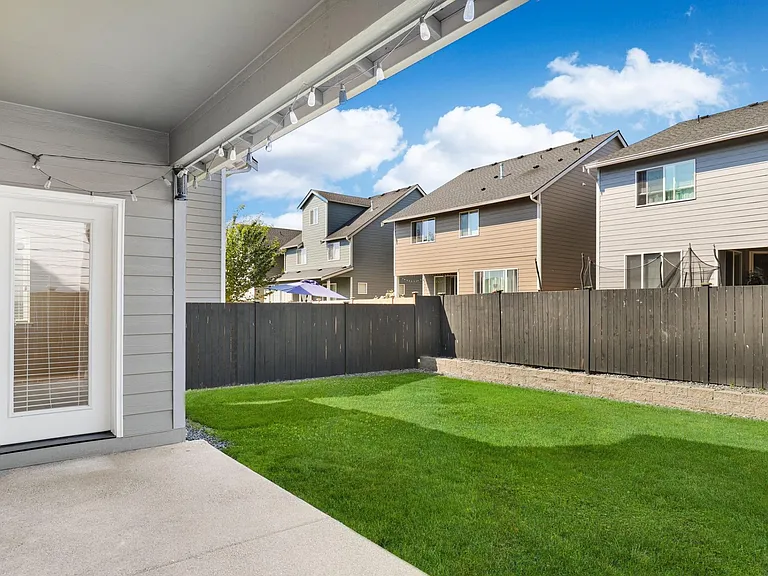 9948 Dotson St SE — Photo 31