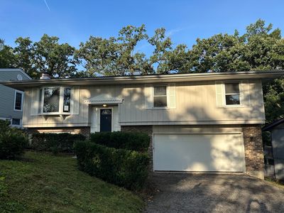 223 Indian Trl, Lake In The Hills, IL, 60156