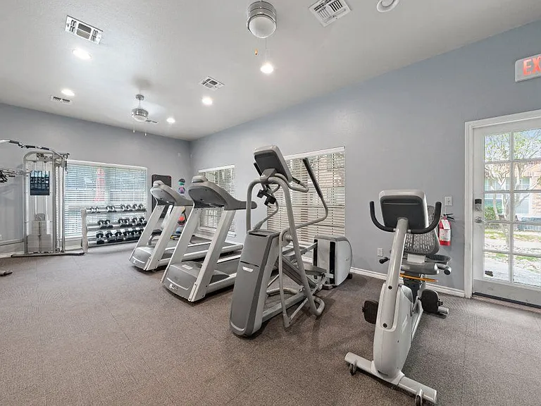 FITNESS CENTER