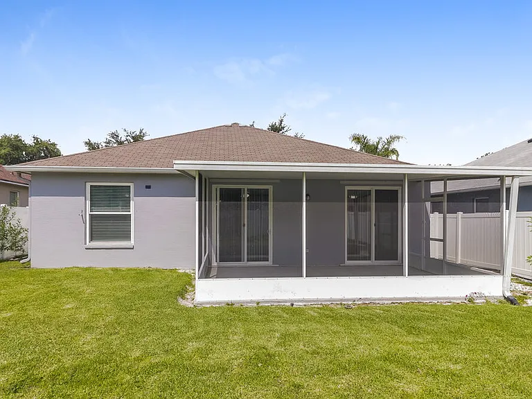 10324 Goldenbrook Way — Photo 15