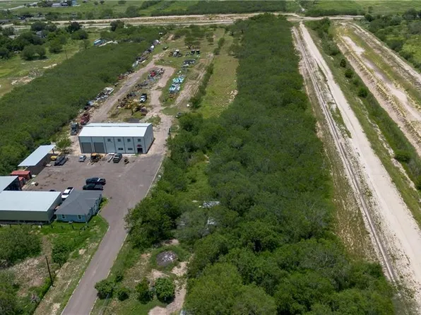 2015 N Los Ebanos Rd, Mission, TX 78573