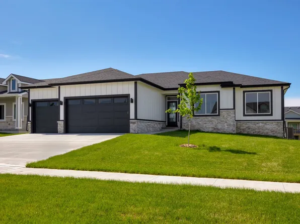 3601 NE 12th St, Ankeny, IA 50021