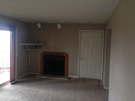 3rd image of 9576 S Lakeridge Dr. #We Ii #169