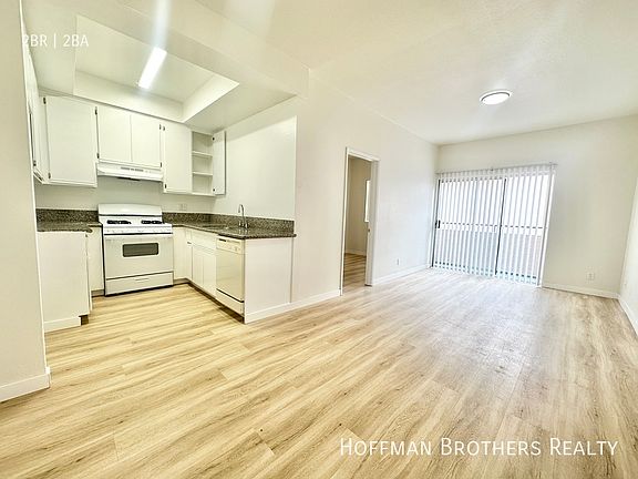 3rd image of 11459 Collins St APT 107