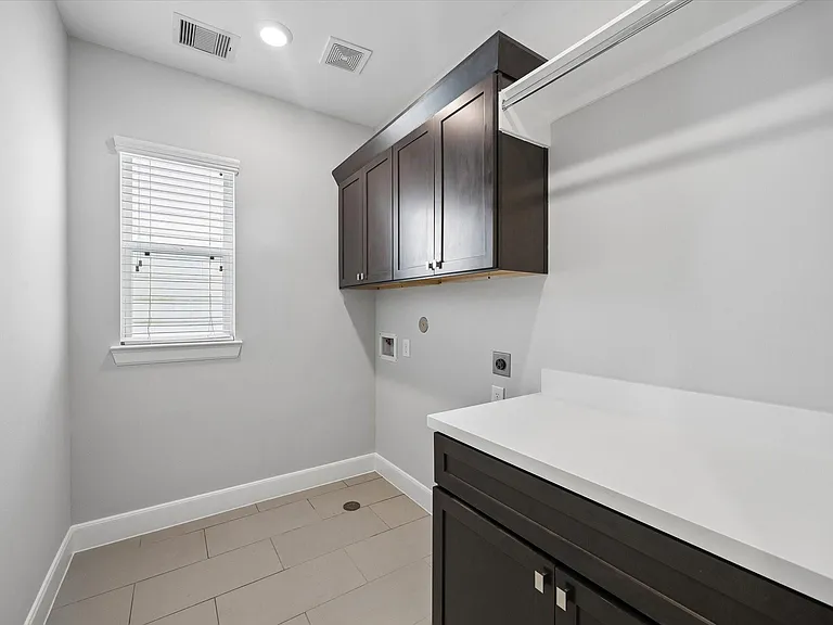 1213 Crockett St — Photo 22