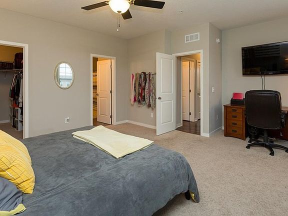 5th image of 165 80th St Unit 101