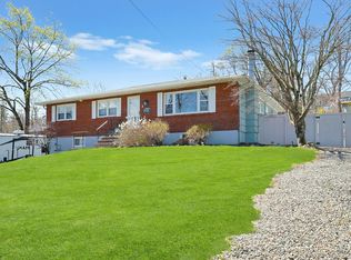 3 Green Hill Court, Nanuet, NY