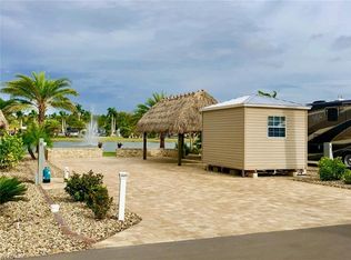5269 Cypress Trail Resort Cir, Fort Myers, FL 33905