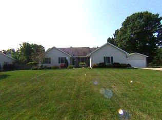 6306 Burning Tree St, Jackson, MI 49201