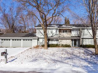 6618 Parkwood Ln, Edina, MN 55436