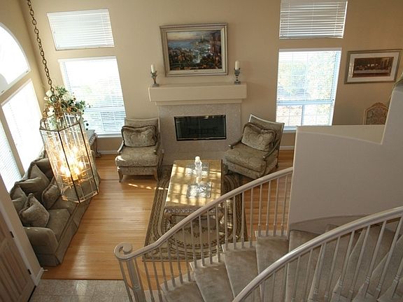 3rd image of 32451 Capitola Ct