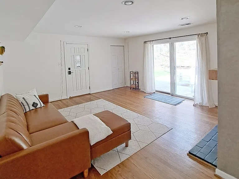 1904 Taylor Ave — Photo 25